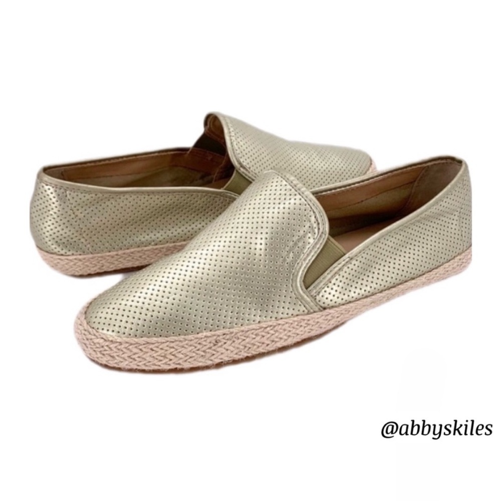 LINDSAY PHILLIPS Metallic Gold Hope Slip On Flats Loafers Size 8 Coastal